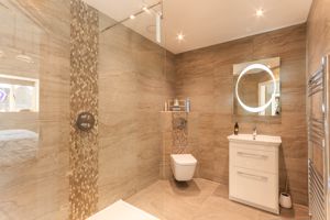 Photo 16- click for photo gallery